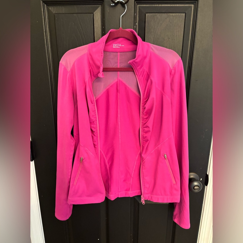 Zella Activewear Zip Up Jacket - Picture 2 of 6